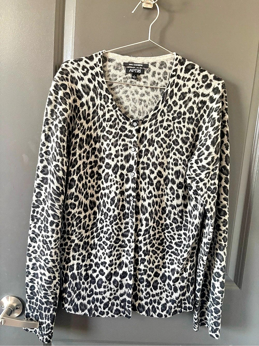 APT.9 Cashmere Leopard Print Button-Front Cardigan Large